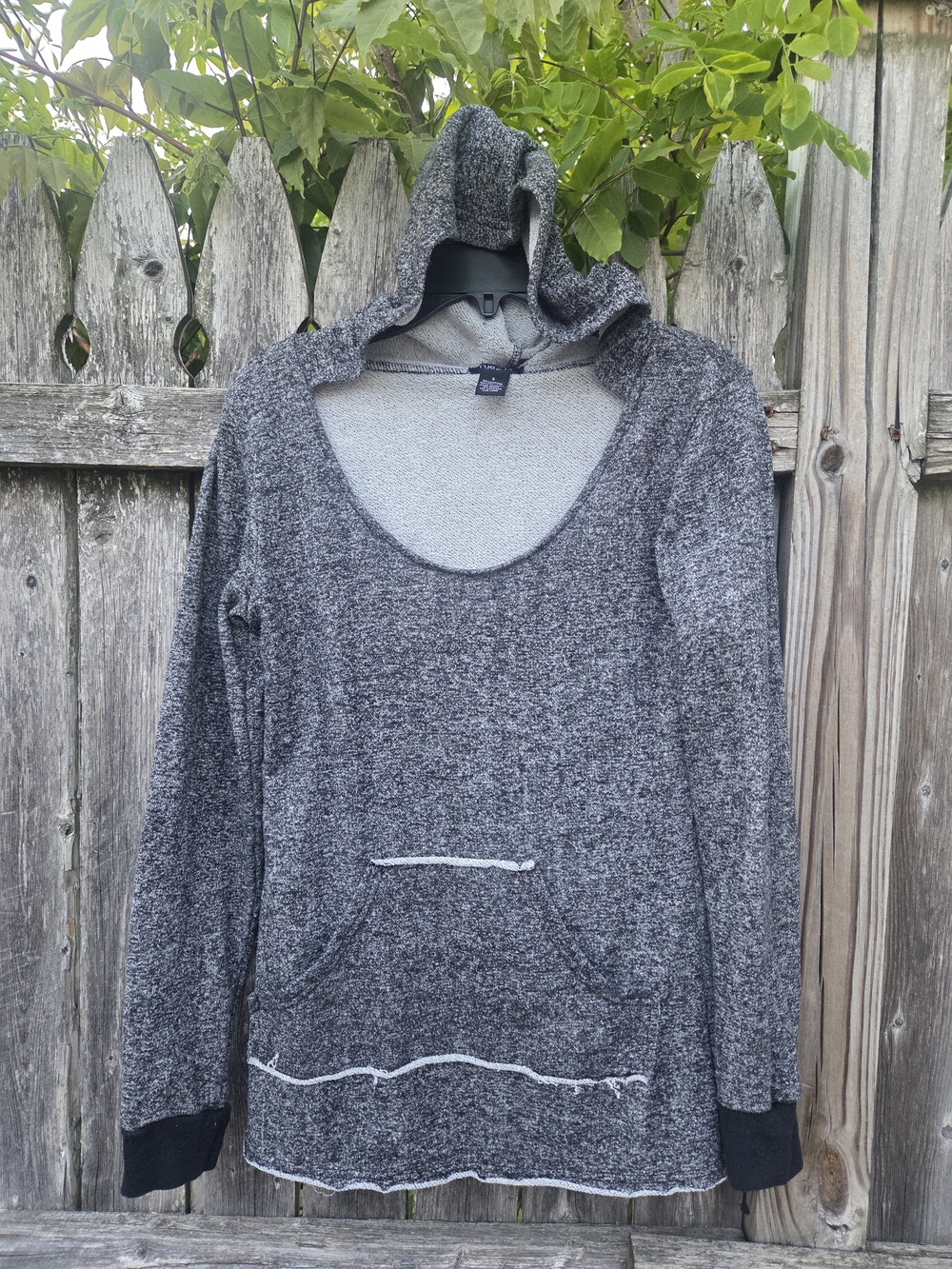 Rue21 Light Gray Hooded Sweatshirt